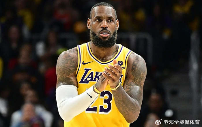 体育视频直播-单赛季拿3000分有多难?科比0次 詹姆斯0次 唯独他3次|科比·布莱恩特|乔丹|NBA|张伯伦|科比-布莱恩特_新浪体育_新浪新闻